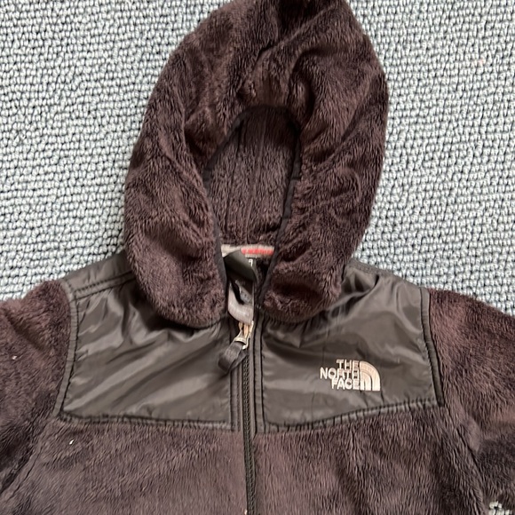 Girls north face fleece w hood size 7/8 - Picture 2 of 3